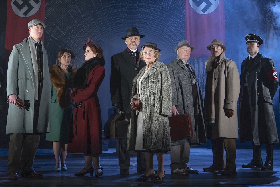 The Cast of The Lady Vanishes - UK Tour - Photographs by Paul Coltas (3909).jpg