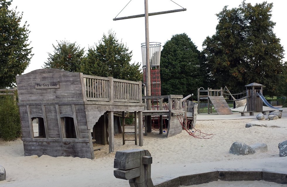 priory-park-play-area- https- reigate.uk weeks-closure-for-priory-park-play-area-from-5-december-2016 .jpg