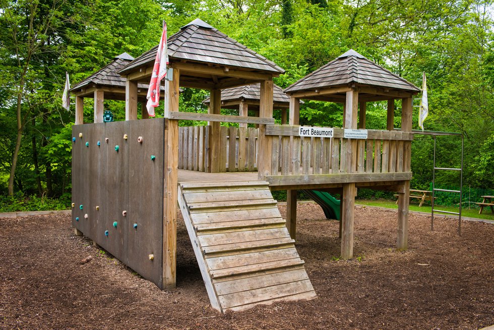 St John's Beaumont School outdoor playground fort.jpg