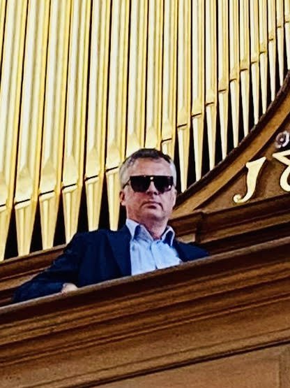 Iain Macfarlane organist.jpg