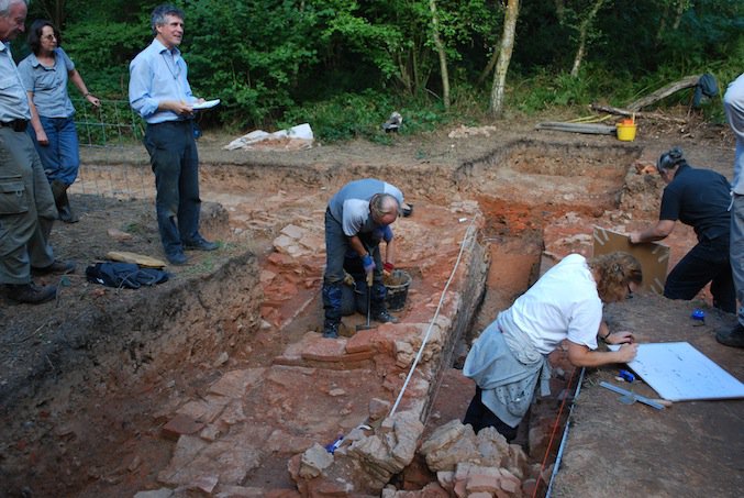 ashtead common excavation 2.jpg